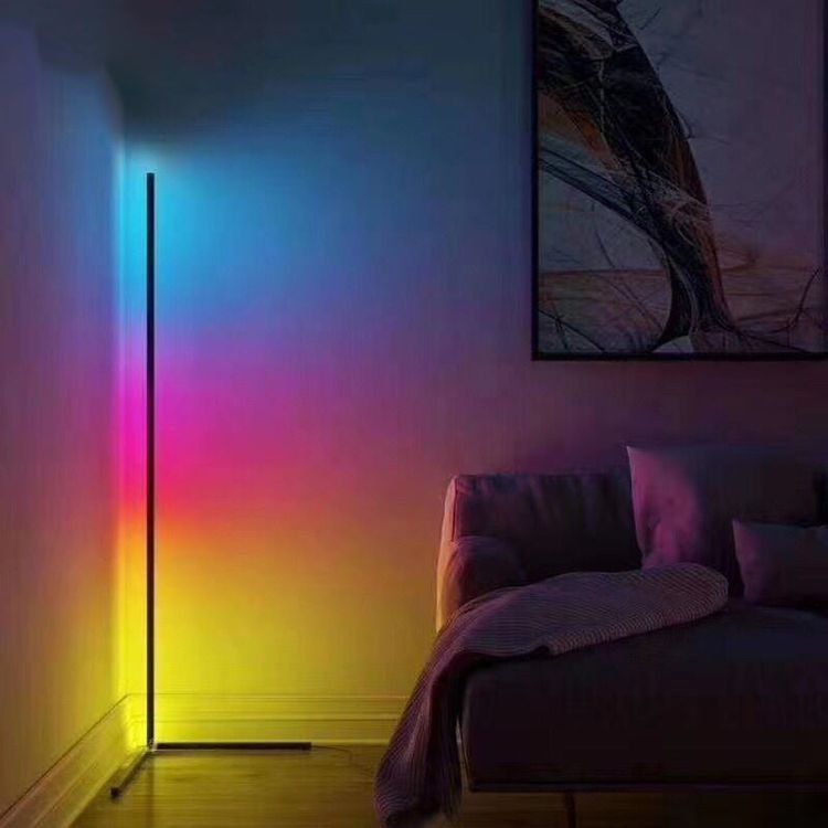 Lampade: 2x minimalistische Stehleuchte – Usato da Birmensdorf ZH venduto da loo_c8m8