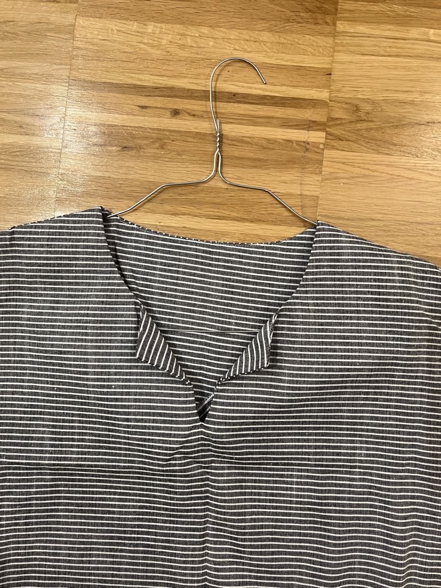 Vestiti: Grey and white striped tunic – Usato da Adliswil venduto da avatar83 1