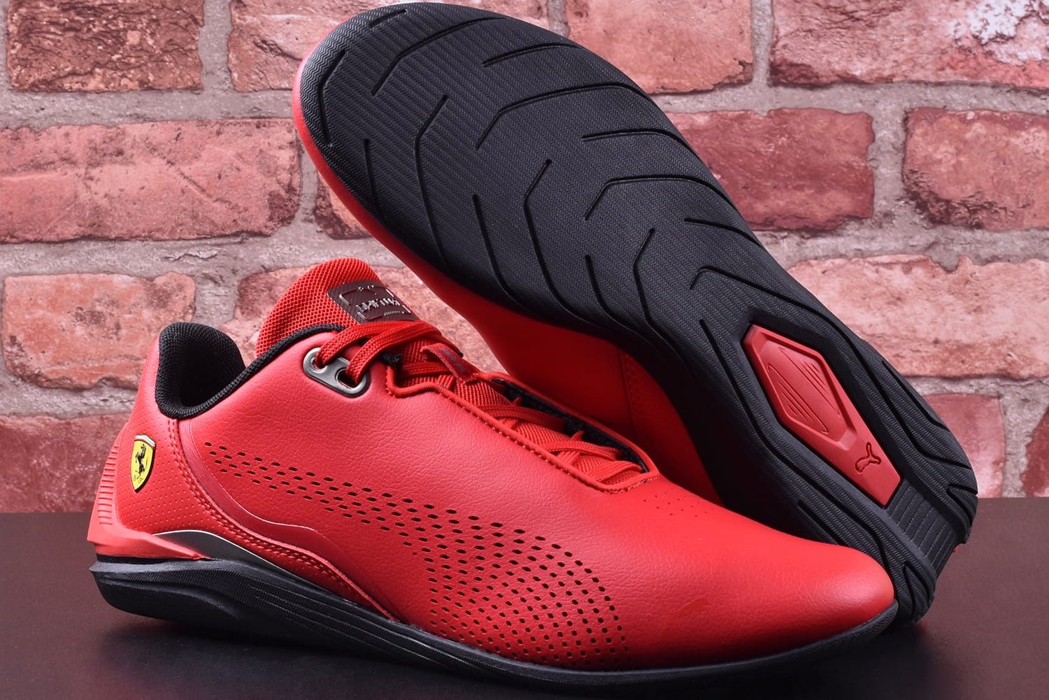 Puma Scarpe da uomo: Puma Ferrari Drift CAT Decima Gr. 44 – Nuovo e nell'imballaggio originale da Spreitenbach venduto da 1Runner 8