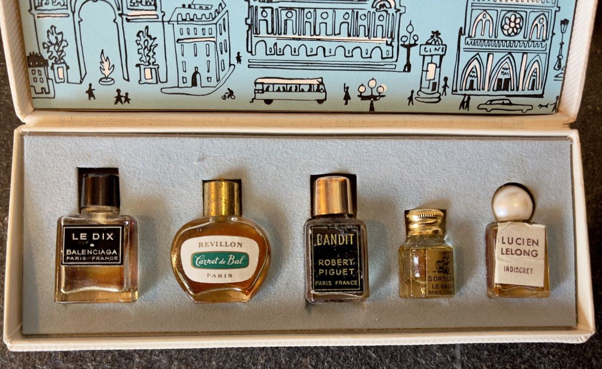Parfums & Eau de Toilette: Parfüm miniaturen – D'occasion à Tschingel par ral_8j8x 4