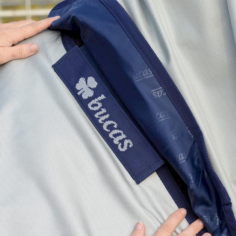 Coperte & Accessori: Bucas Power Turnout Light High Neck 145 – Nuovo e nell'imballaggio originale da Bottighofen venduto da zaap 5