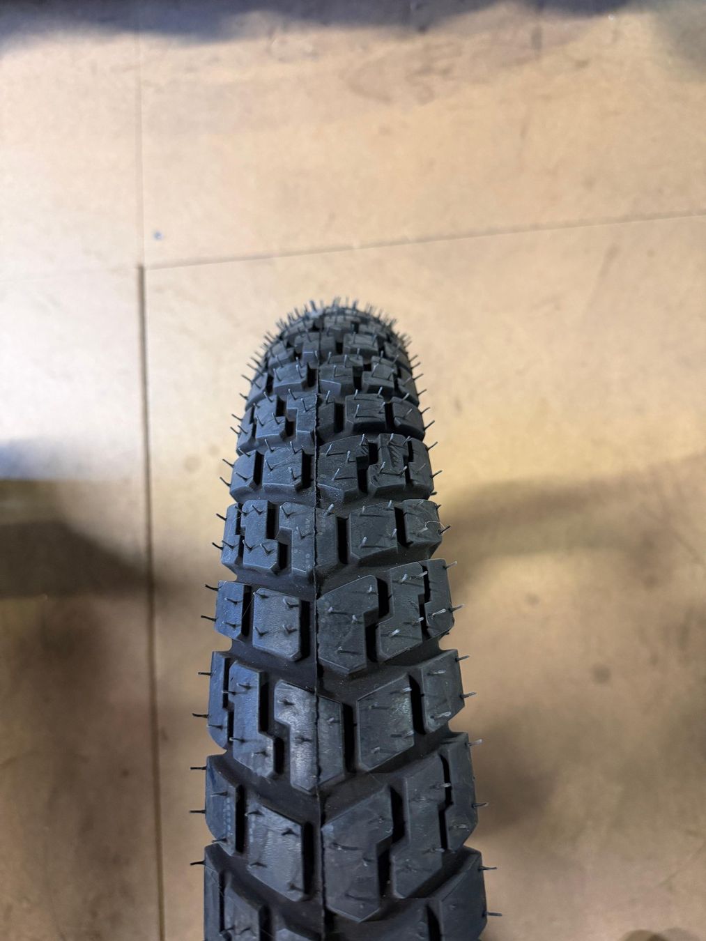 Dunlop Pneumatici & Ruote complete: Dunlop Trailmax 90/90-2154H DOT1012 – Nuovo (secondo la descrizione) da Otelfingen venduto da vccracing_otelfingen