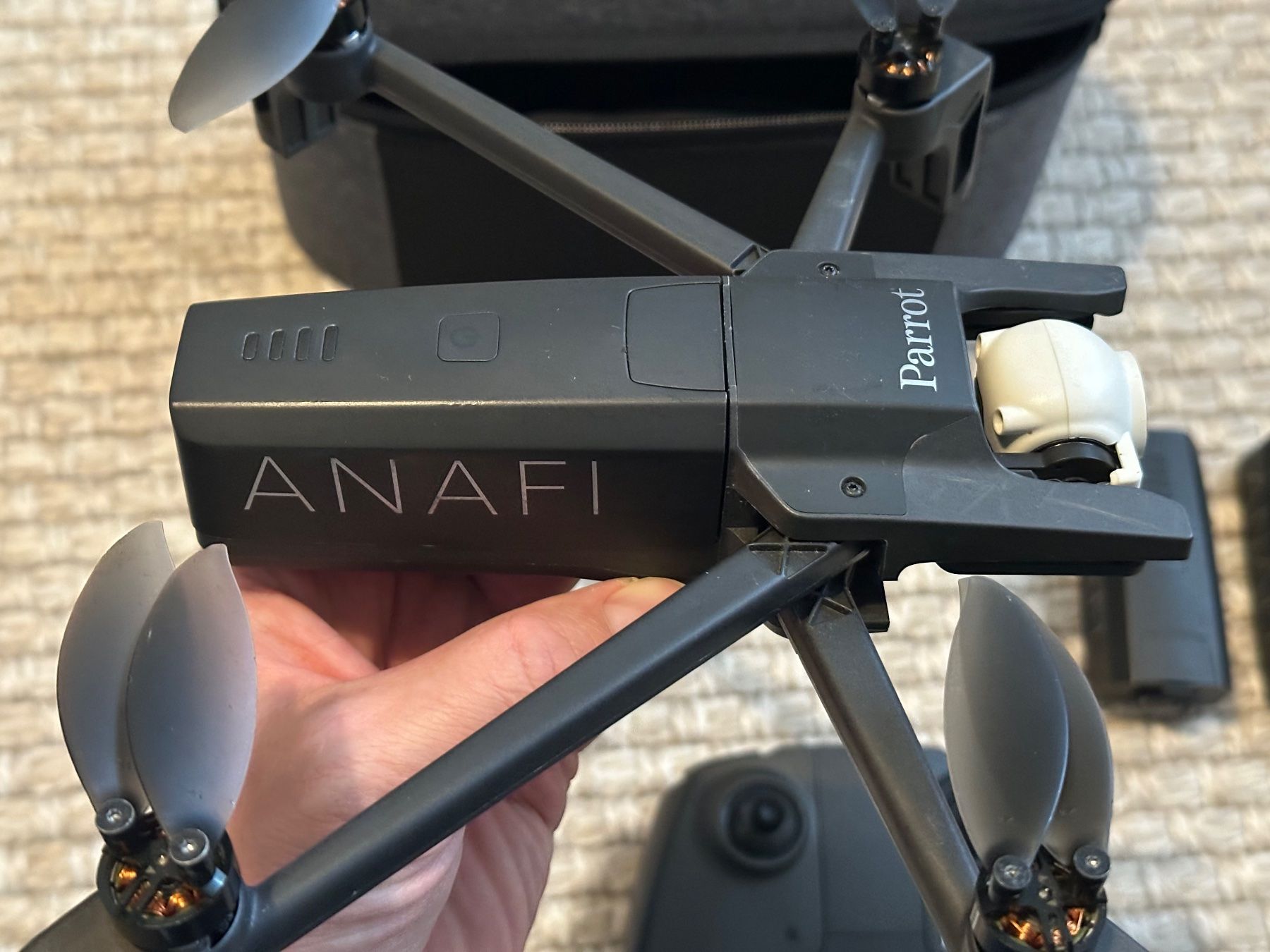 Drone Parrot ANAFI 4K HDR - Pack complet avec 3 batteries (Gebraucht ...