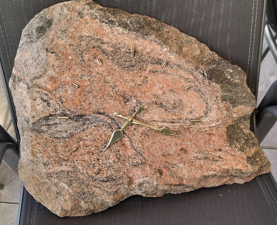 Orologi da terra & Orologi da parete: Wanduhr aus Naturstein – Usato da Steinach venduto da Tsgweh 5