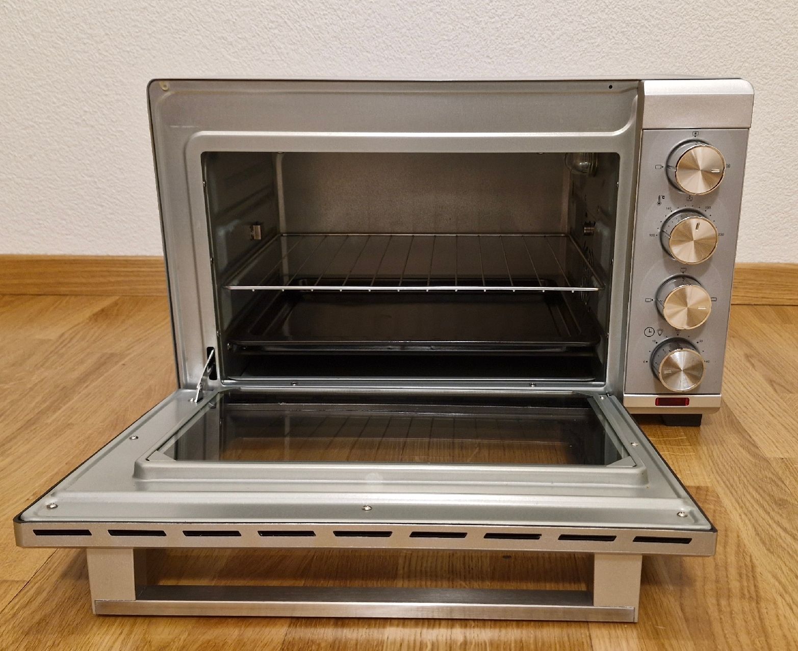 König Forni: Koenig Backofen – Usato da Au ZH venduto da Munhuunuu 3