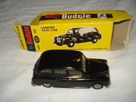 Budgie Toys Austin London Taxi