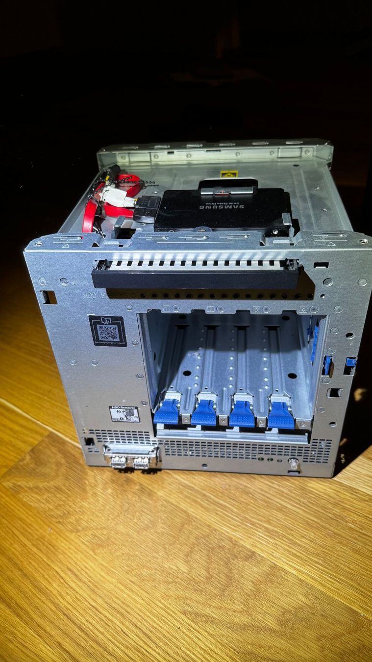 HPE Proliant Microserver Gen10 X3421 | 2-Port SFP+ NIC | SSD (Gebraucht ...