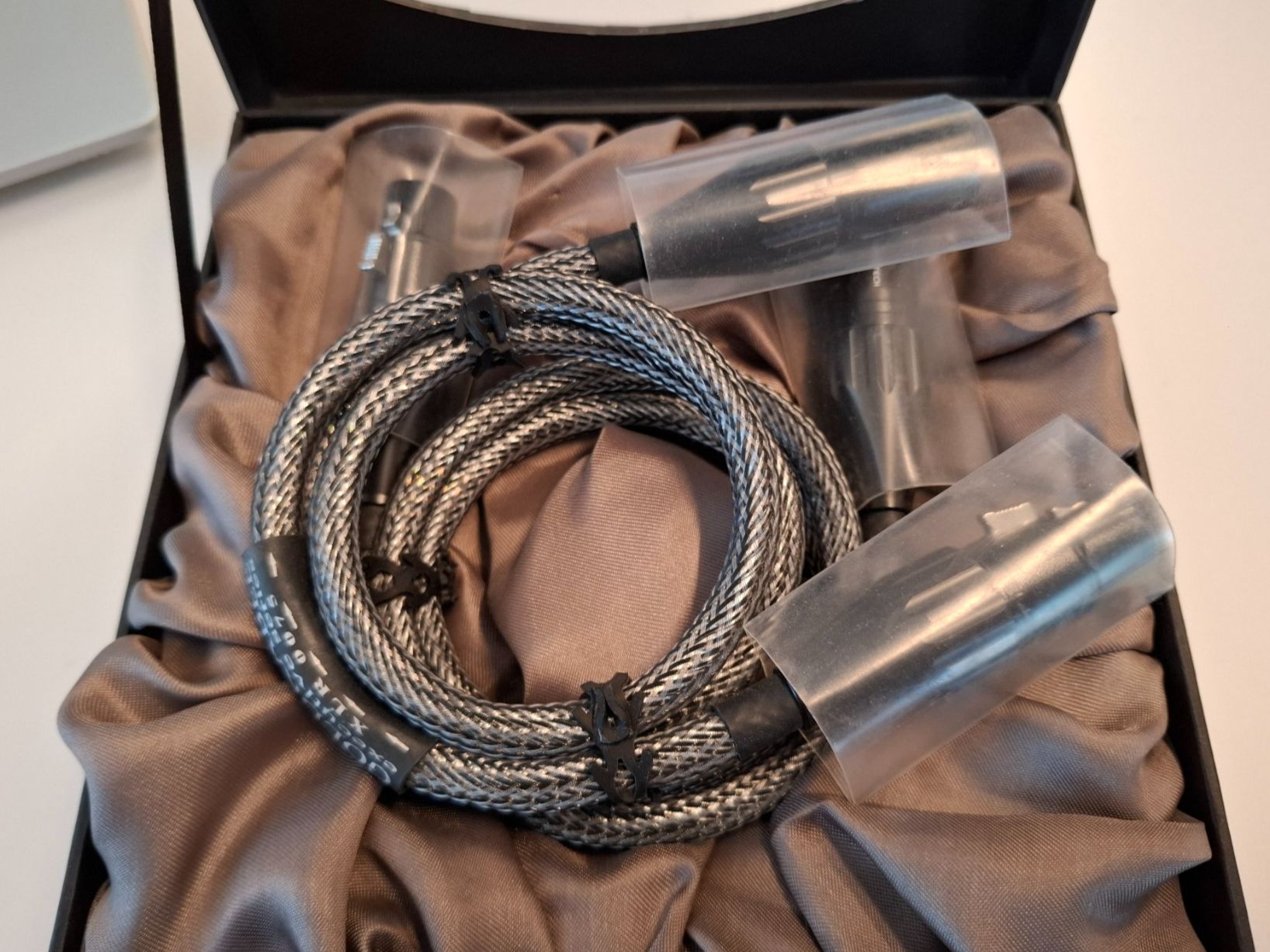 Cavi: Goldkabel Executive XLR Kabel 0075 0,75 Meter – Nuovo (secondo la descrizione) da Kerzers venduto da Hubihifi 1