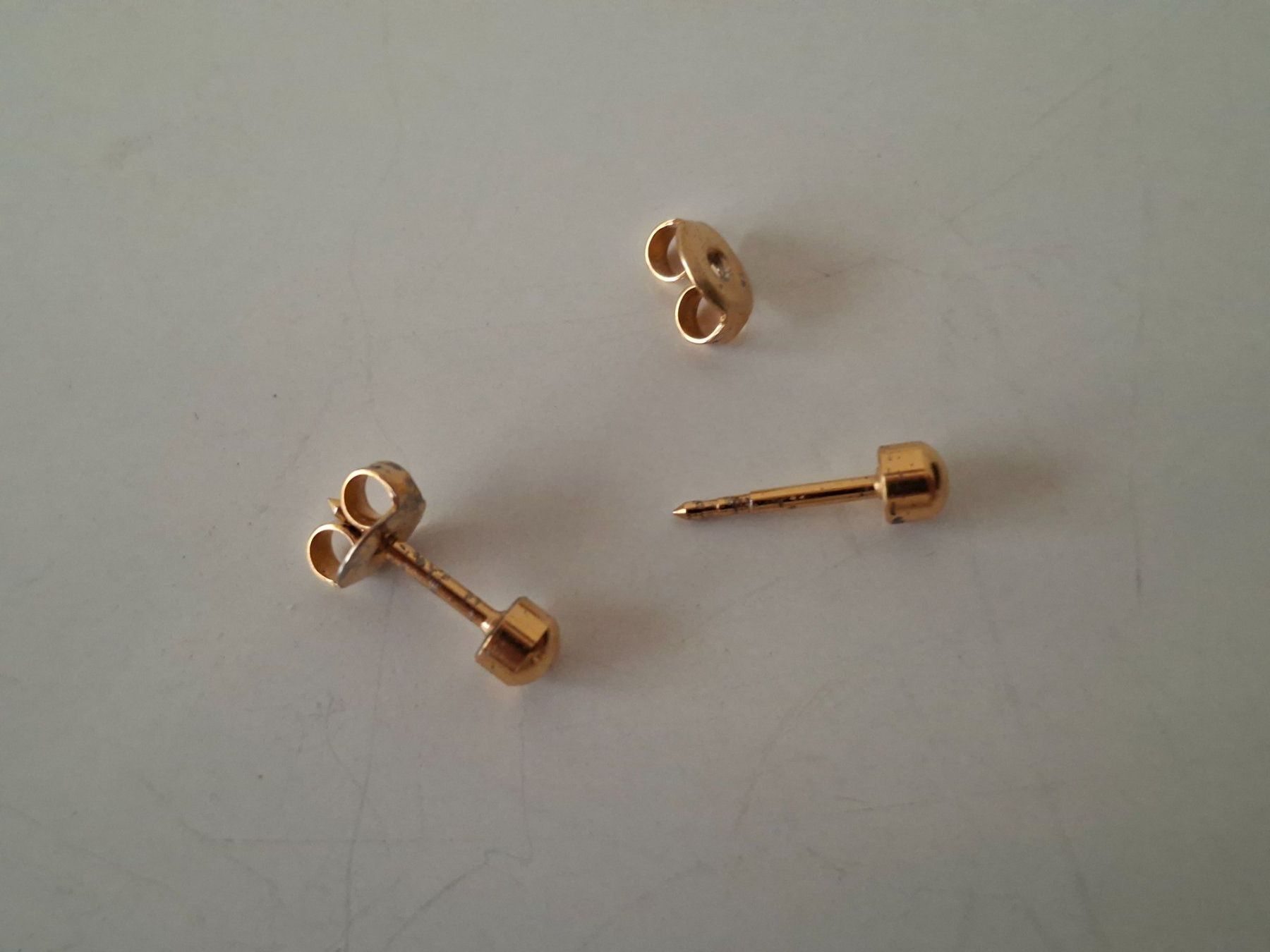 Orecchini pendenti & Orecchini a lobo: Ohrstecker  vergoldet  Kugel Design – Nuovo (secondo la descrizione) da Zürich venduto da Daniel517 2