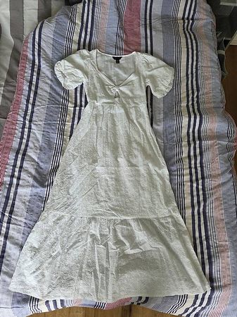 Sommerkleid in weiss, neu