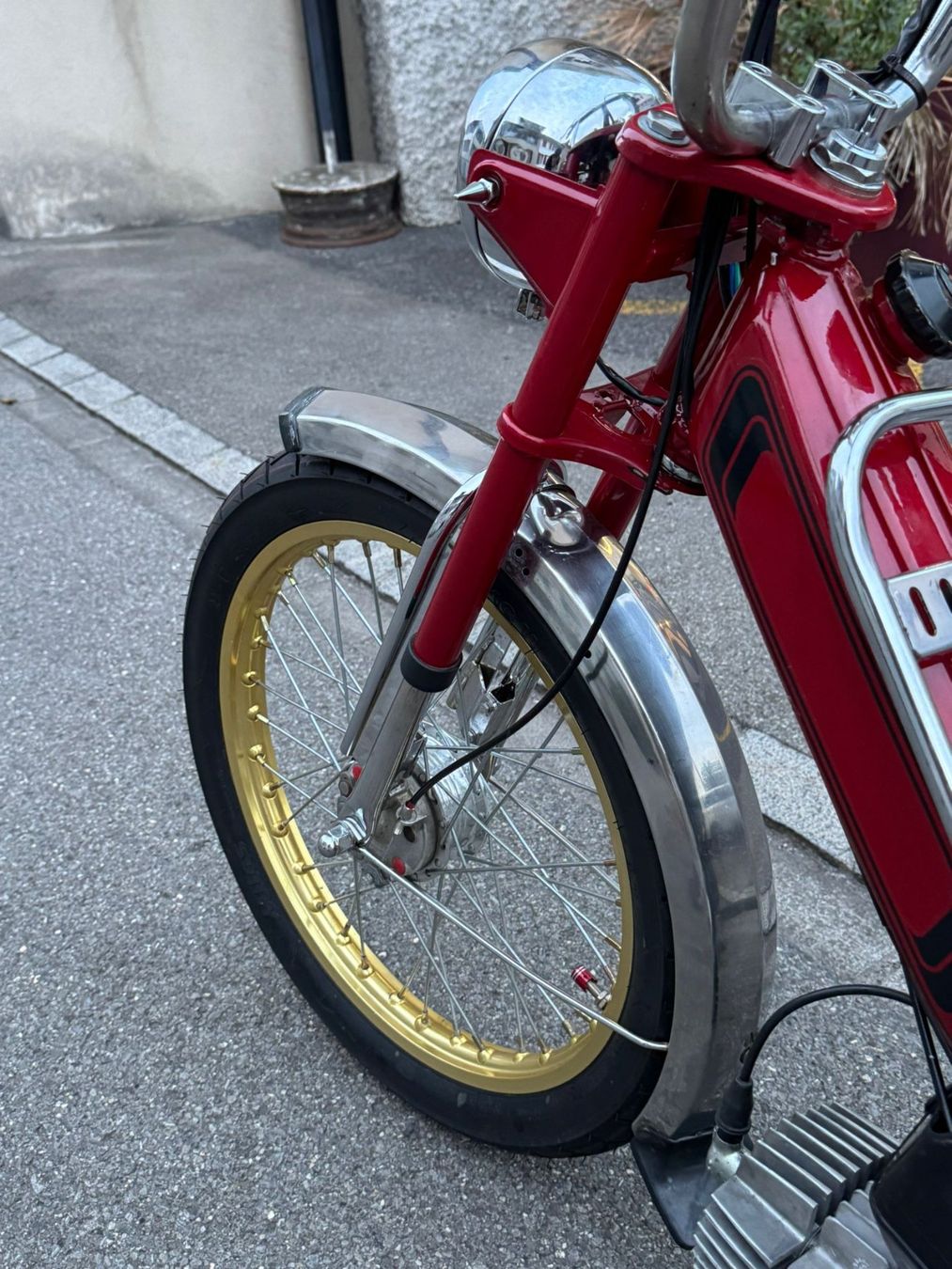 Puch Ciclomotori: Puch Maxi S mit Ausweis – Usato da Schmerikon venduto da Mofaparts 7