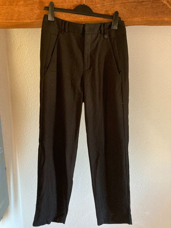 Stylische Hose mit raffiniertem Schnitt | Kaufen auf Ricardo