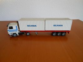Tekno Scania Sattel mit zwei 20 Fuss Containern 1:50