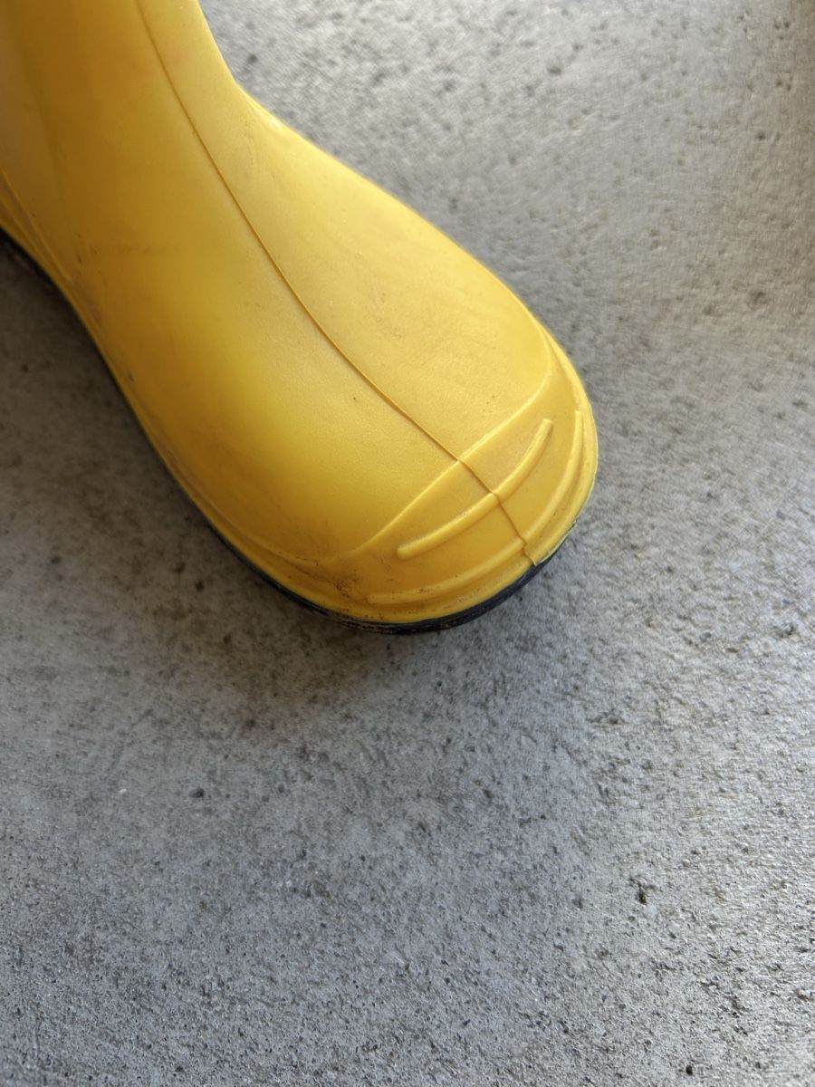 Scarpe per ragazzi: Ungefütterte Gummistiefel  – Usato da Ermatingen venduto da ann_y78b 2