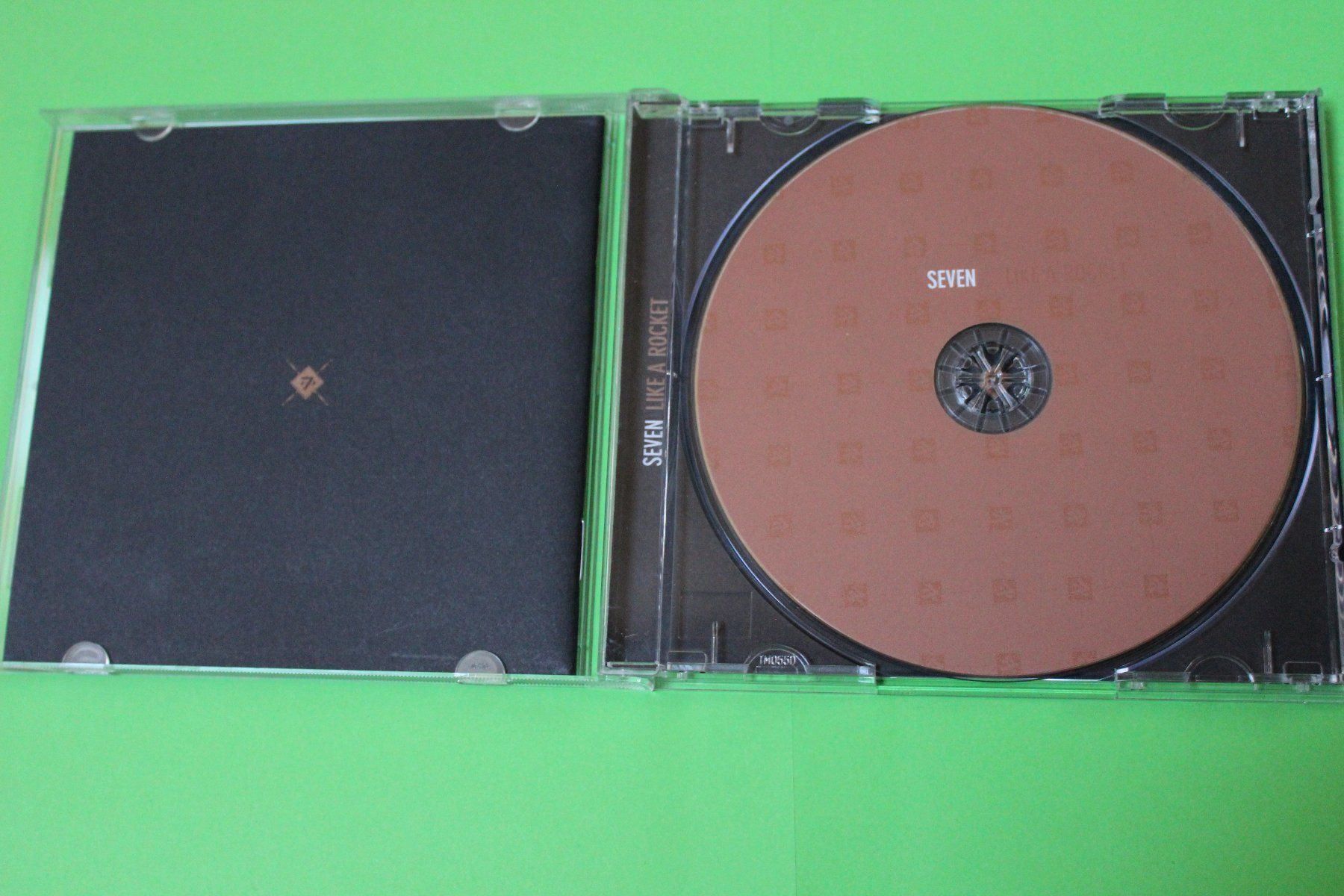 CDs: SEVEN - LIKE A ROCKET (Swiss Music) CD – Gebraucht aus Tübach von JamesStone 2
