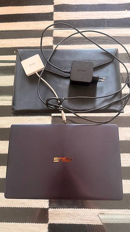 Notebook: ASUS Zenbook 3 UX390 – Usato da Zürich venduto da BulediThar 1