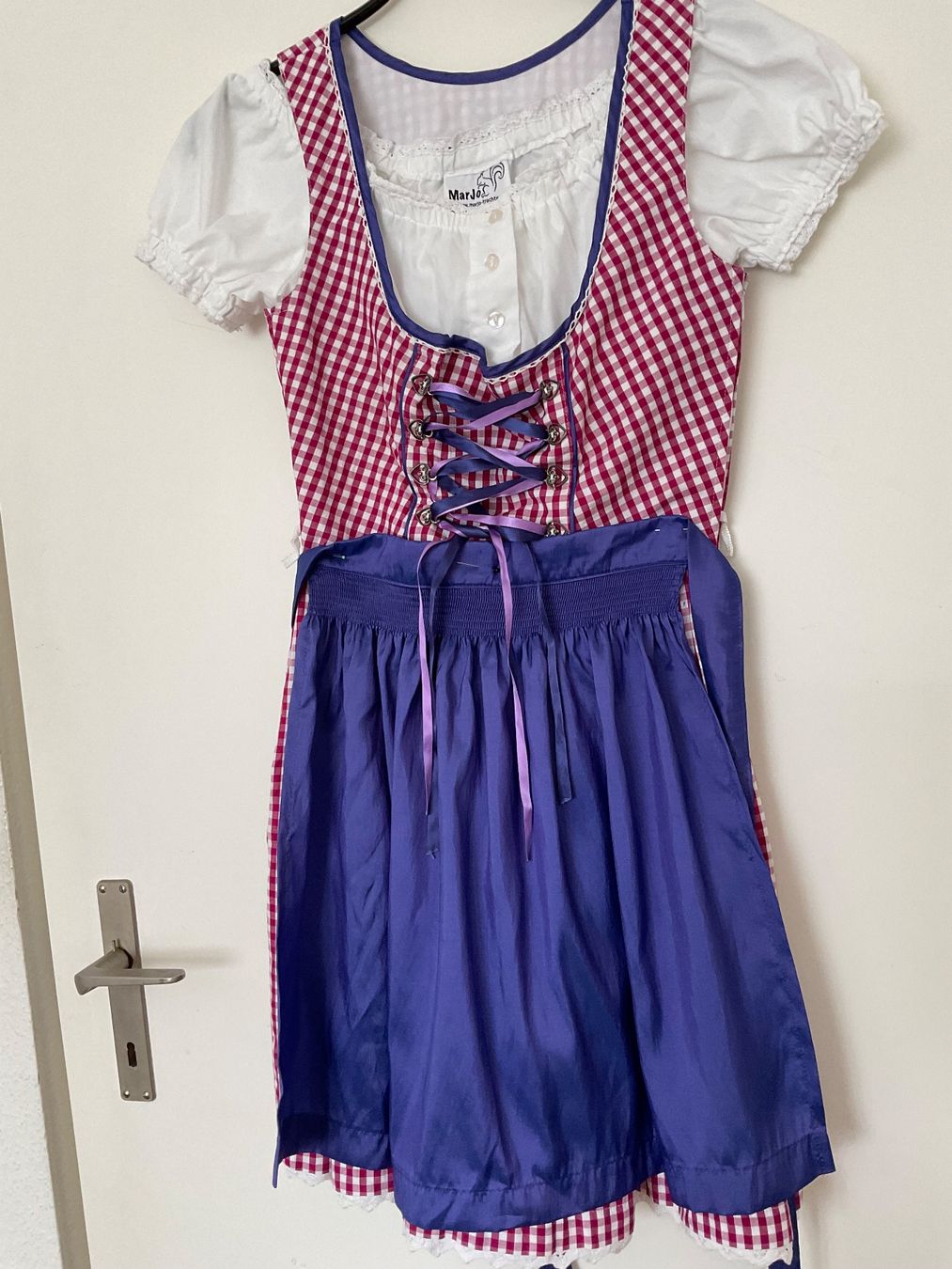 Kleider: MarJo schönes Dirndl mit Bluse Gr 34 top Zustand – Gebraucht aus Urdorf von alda02