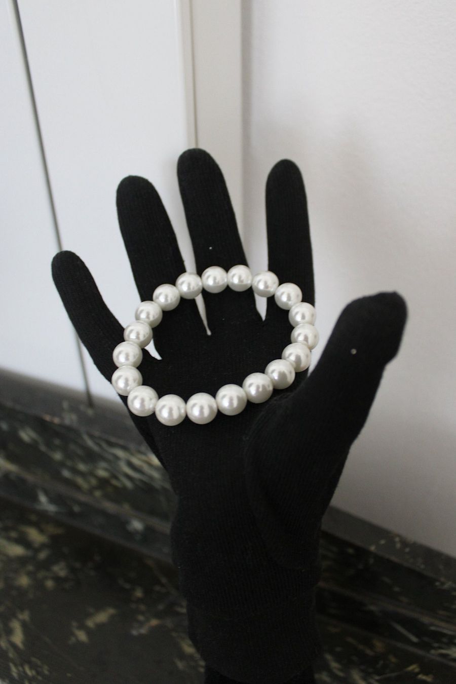 Armbänder & -reifen: Perlen Armband, elastisch – Gebraucht aus Locarno von madame-tus-sauds 3