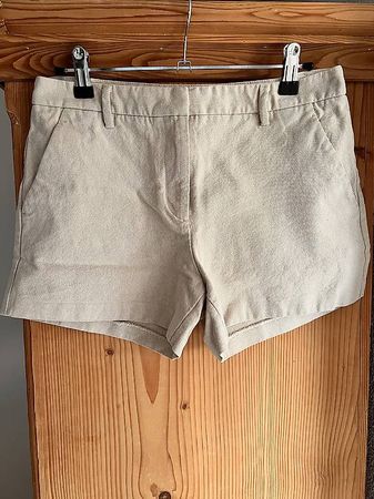 Shorts beige Grösse 36