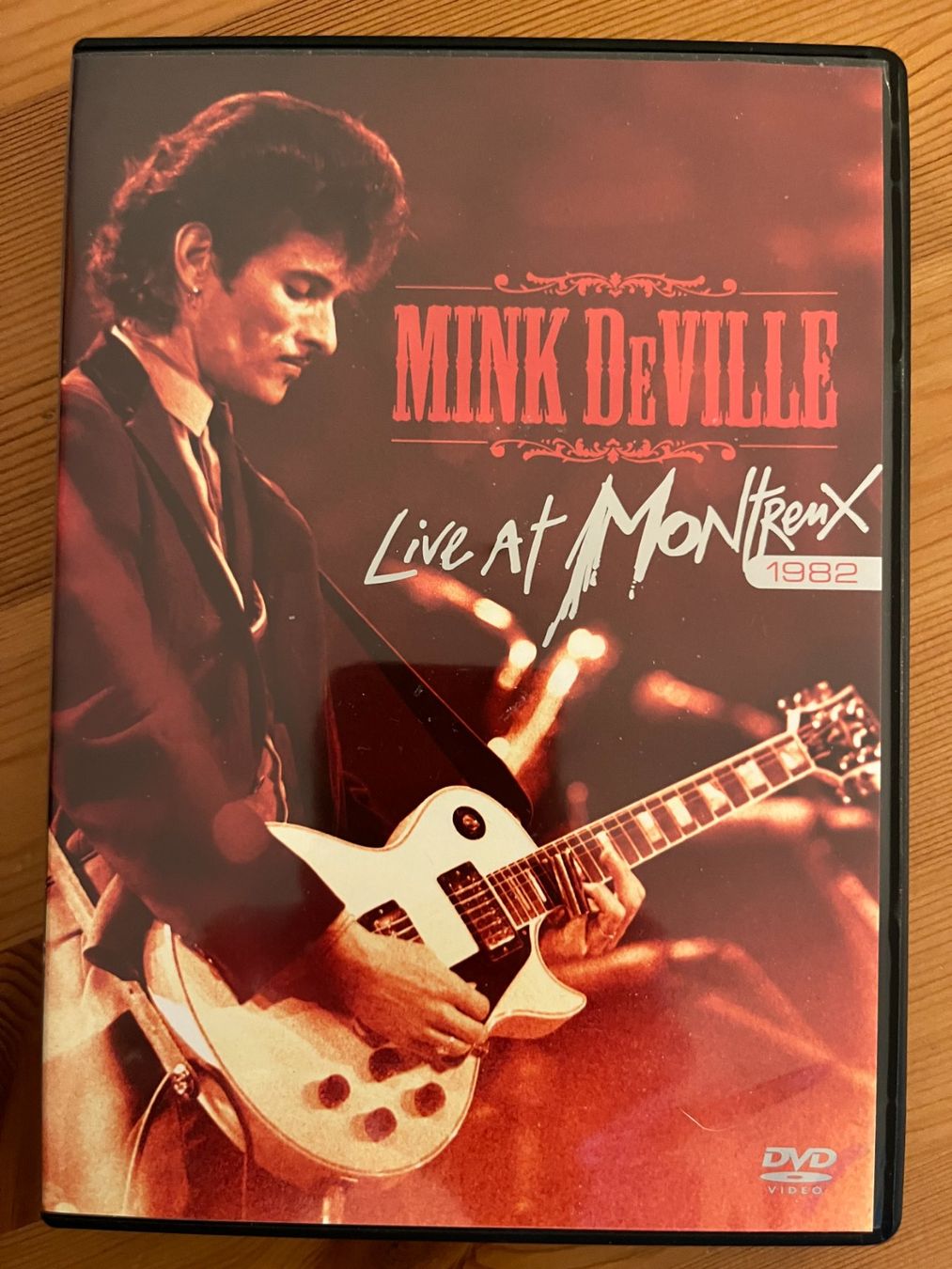 Tutti i DVDs: MINK DeVILLE - LIVE at MONTREUX 1982 – Usato da Lausanne venduto da sba_jg8r