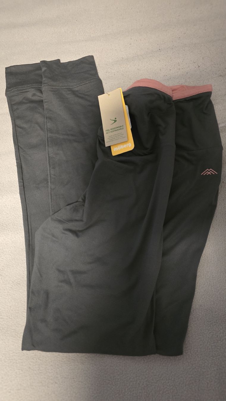 Hosen: Möberg Gymnastikhose, Gr. L, neu – Neu und originalverpackt aus Muttenz von pixopus