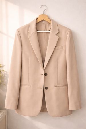 Moderner Blazer in Beige - Top Zustand! Gr. 38