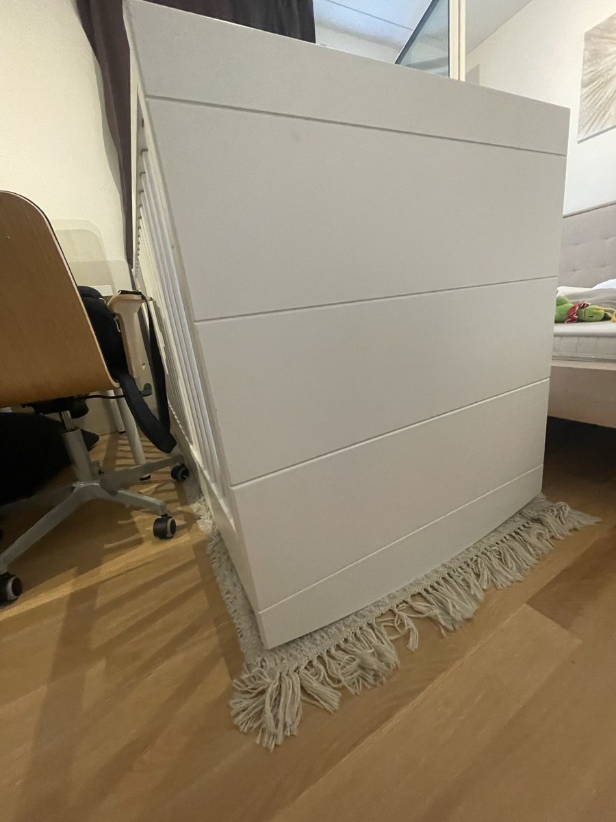 Lits: Kinderbett weiss mit Lattenrost – D'occasion à Bassersdorf par EvelynSchmid 1