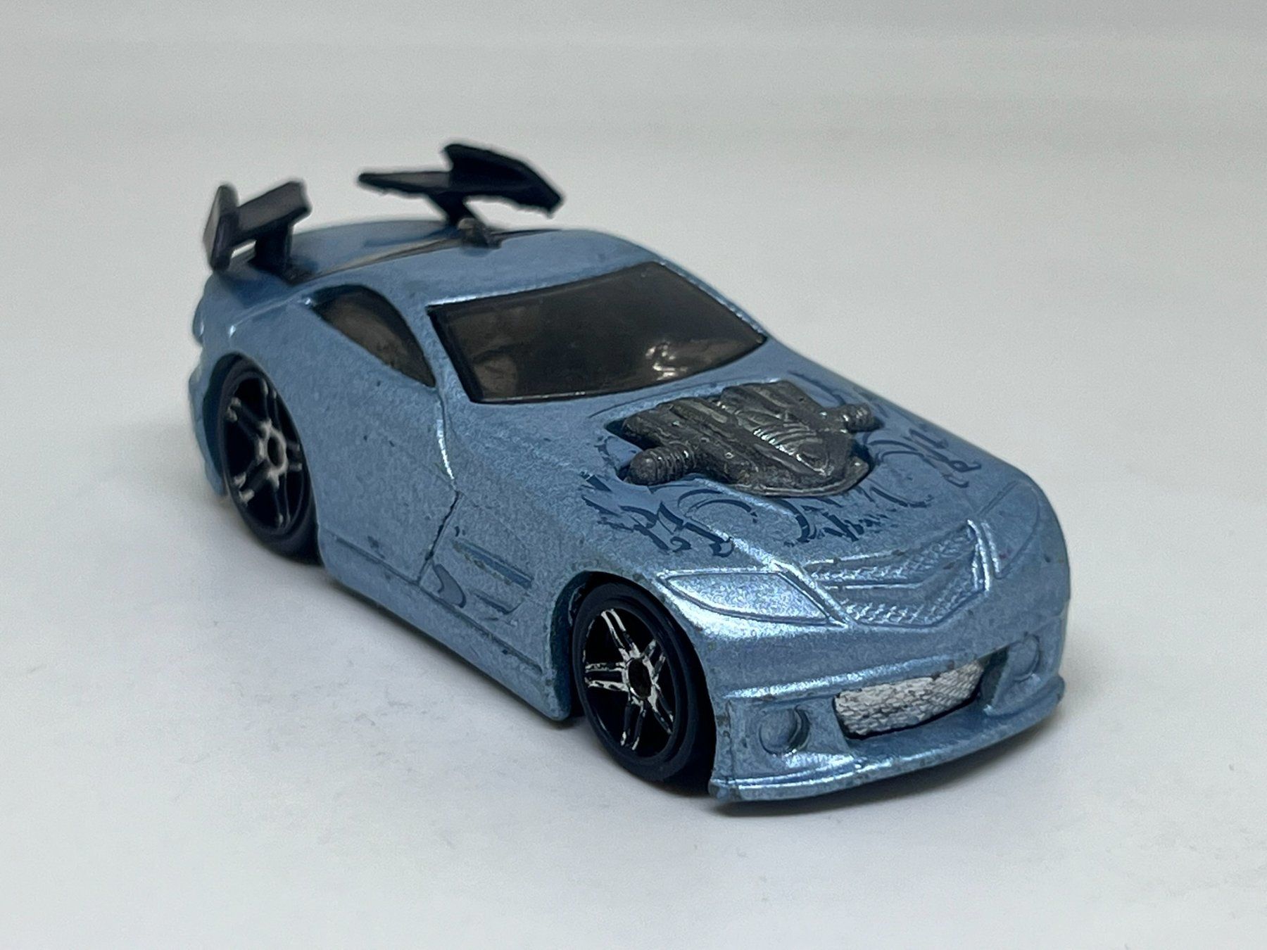 Hot Wheels Modellini d'auto: Hot Wheels Mercy Breaker #624 – Usato da Wildegg venduto da LaaBoutique