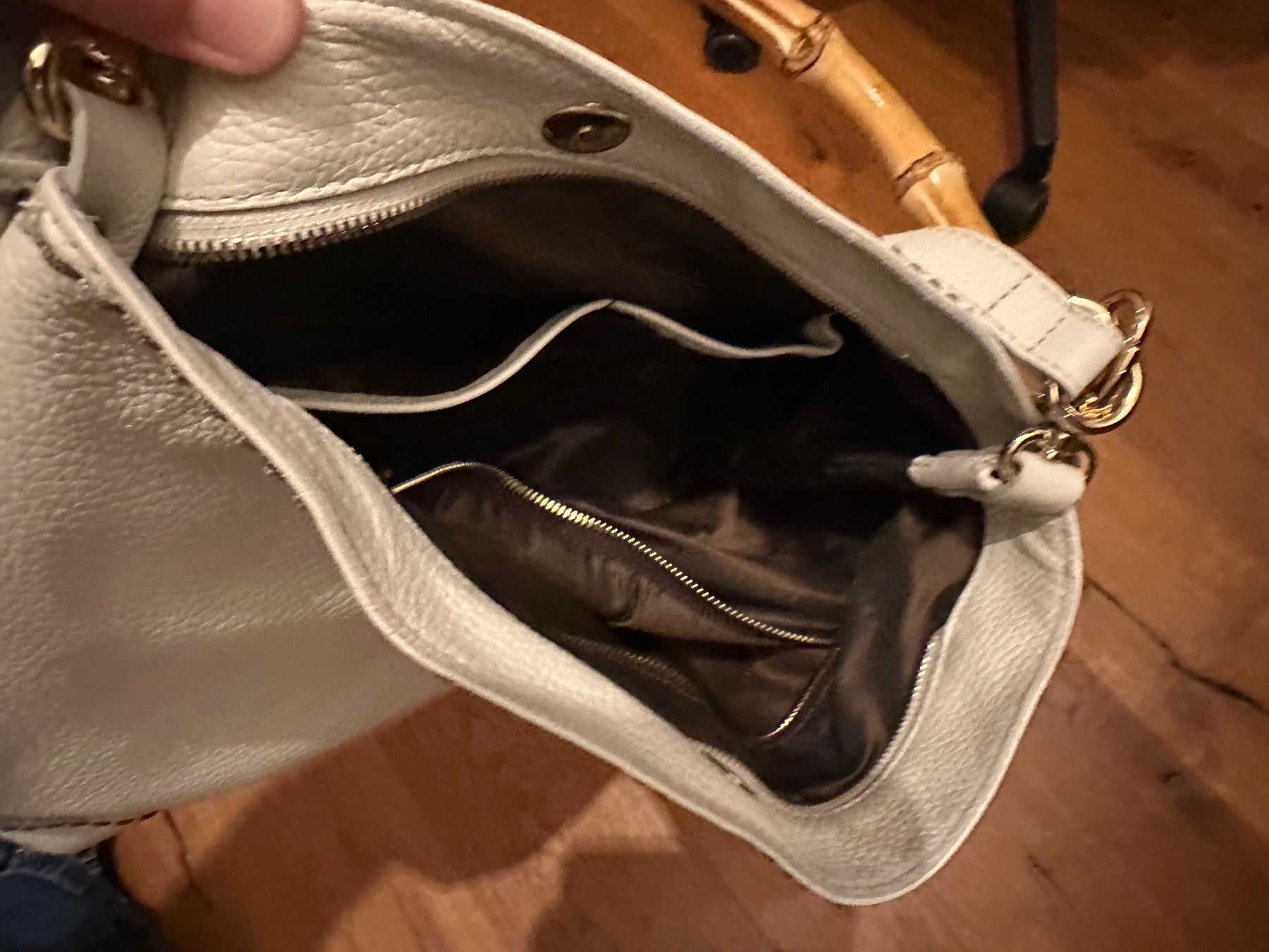 Borse da donna: Leder Handtasche beige mit 2 versch. Bändel – Usato da Pfäffikon ZH venduto da RIGI70 2