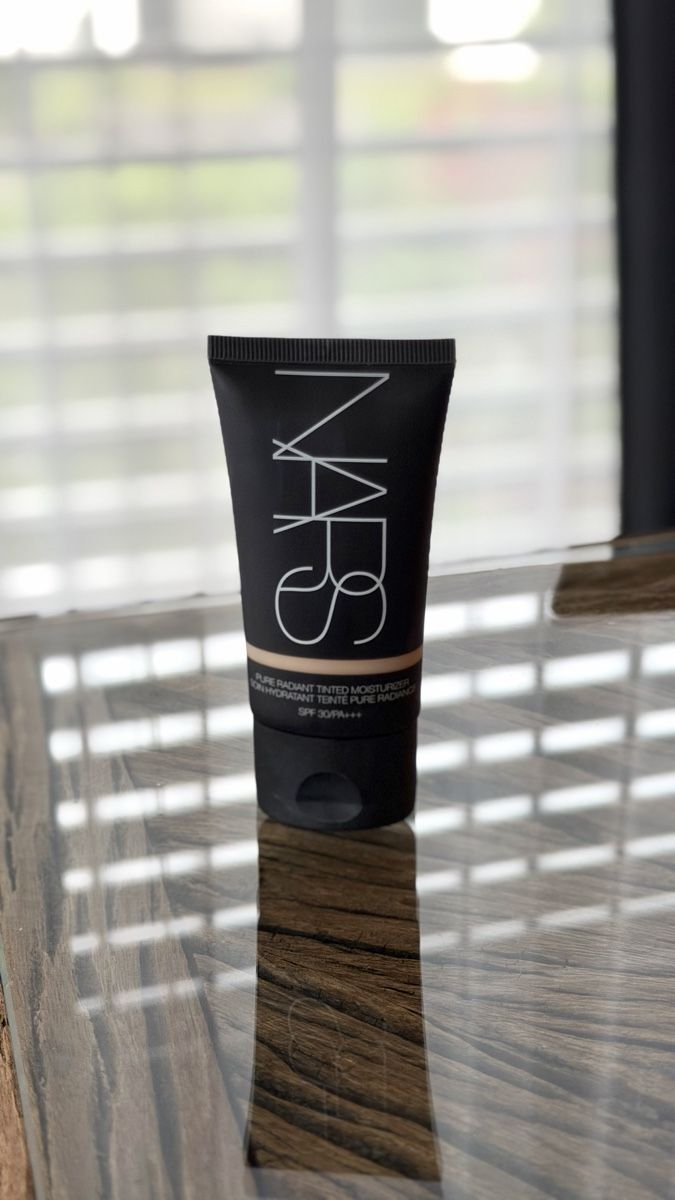 Nars Make-up: Nars Tinted Moisturizer Finland – Gebraucht aus Oberbüren von ckroses
