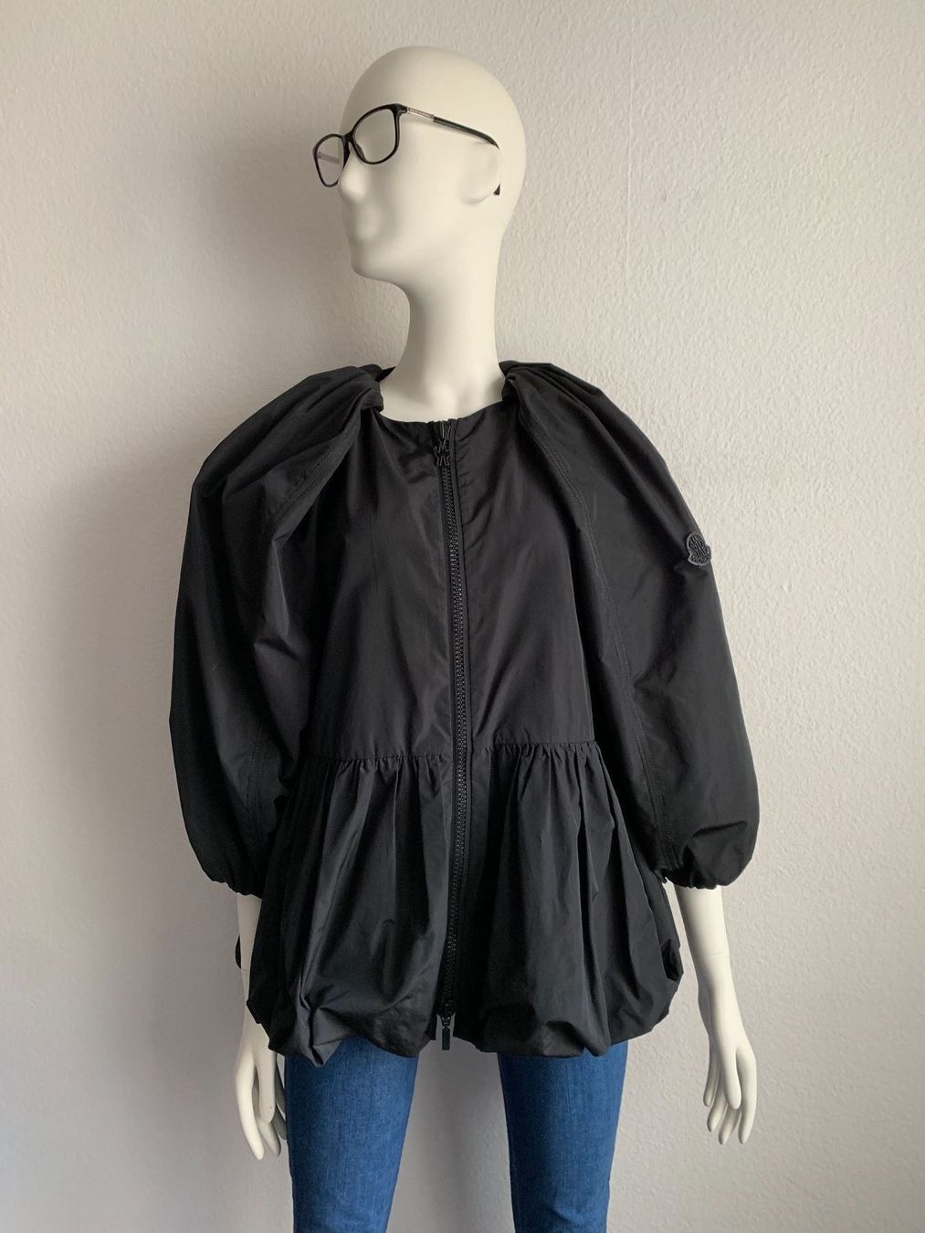 Moncler Cappotti: Moncler Kurzmantel – Nuovo (secondo la descrizione) da Winterthur venduto da 19.19 6