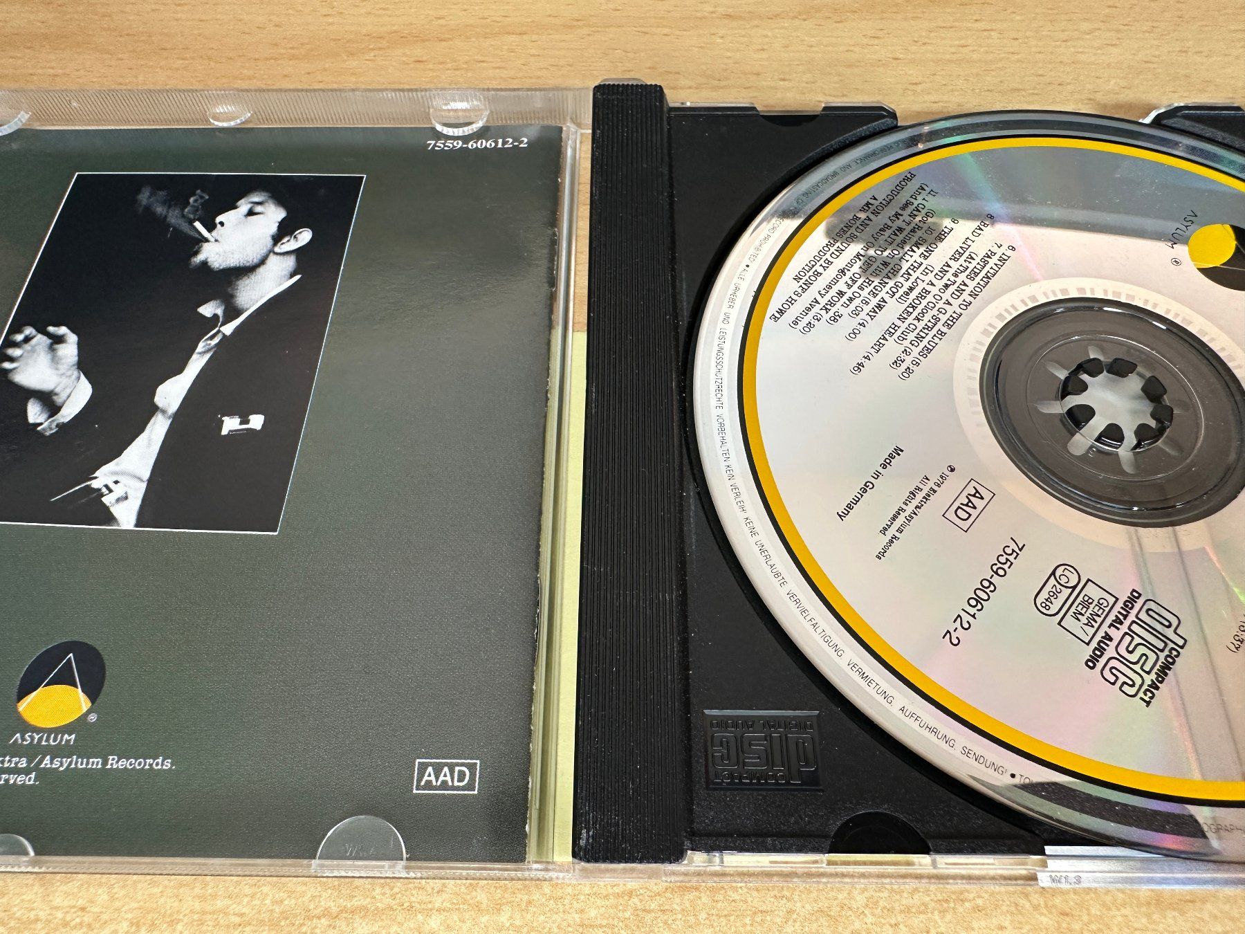 CD: I5 Tom Waits – Small Change – Usato da Rikon im Tösstal venduto da Alpenmutz 2