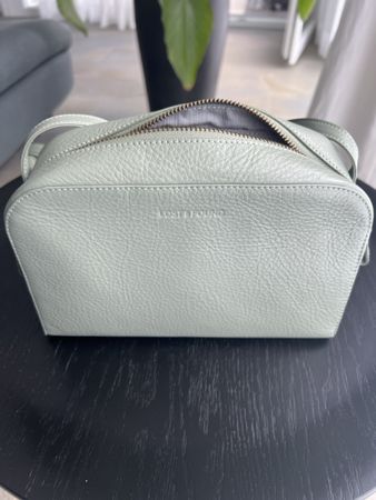 Lost & Found Handtasche Leder hellgrün, neuwertig!