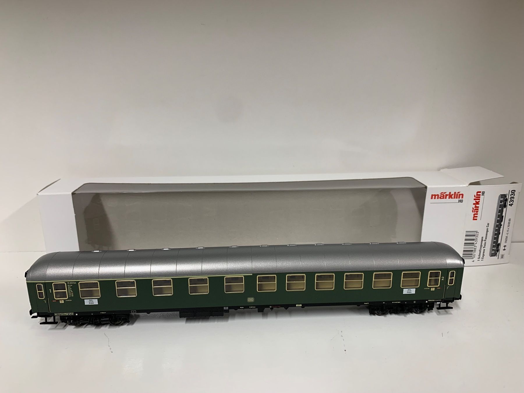 Märklin Modellini di ferrovie: Märklin Schnellzugwagen DB 43930 – Usato da Geroldswil venduto da TopTrain54 1