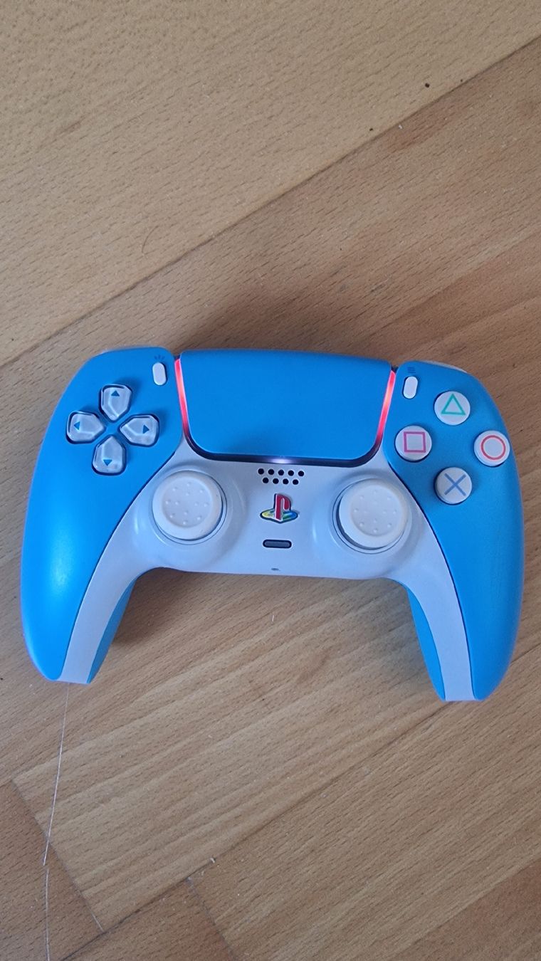 Sony Controller: Playstation 5 Controller Custom – Usato da Nyon venduto da PMargarido 1