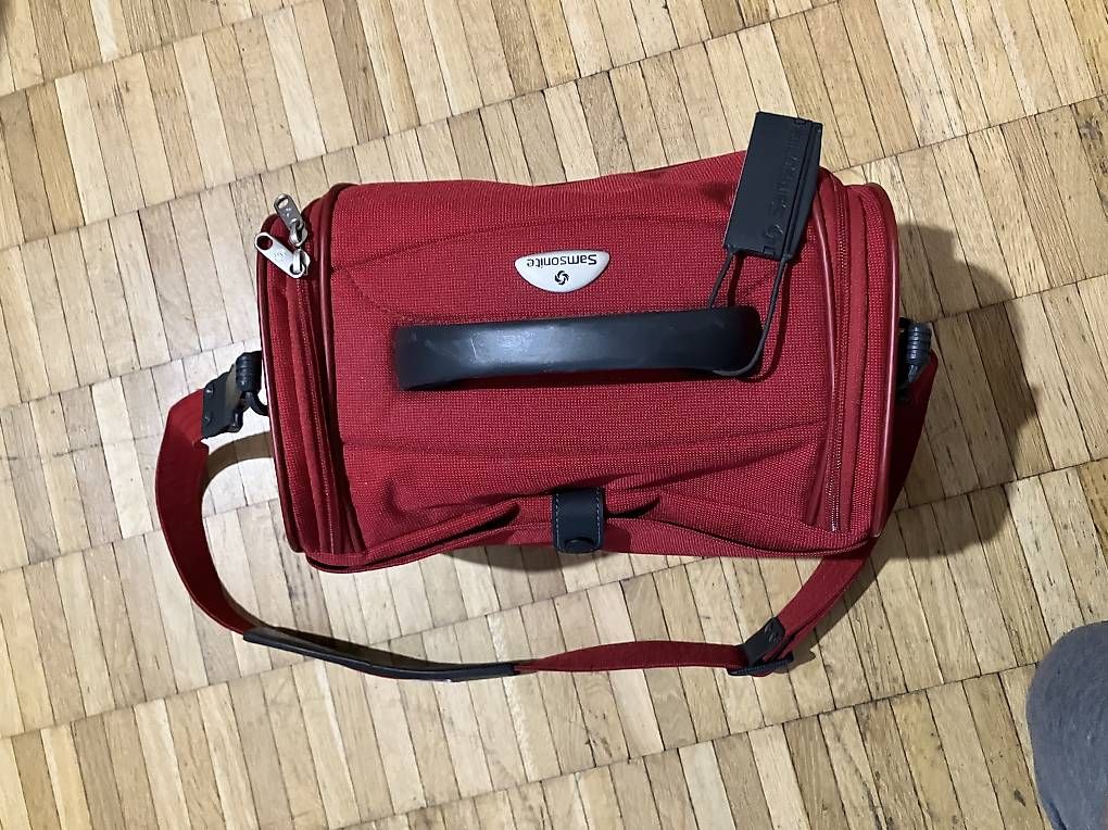 Kosmetikkoffer:  Samsonite Kultur Tasche – Gebraucht aus Hettlingen von MissZotti