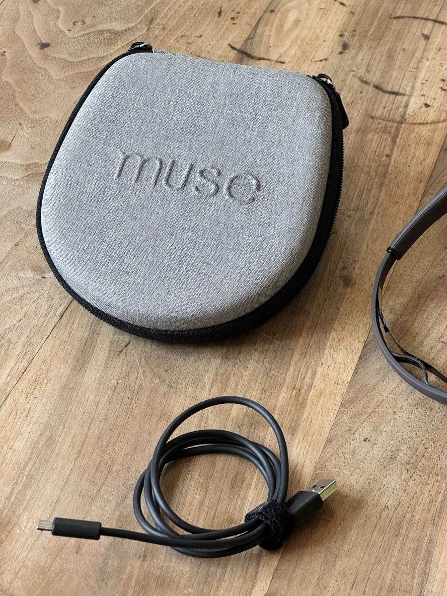 Attrezzature mediche: Muse 2 Stirnband mit Case – Usato da Zürich venduto da Chrigi00 1