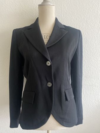 Veste noire Carole taille 38, idéale pour la mi-saison!