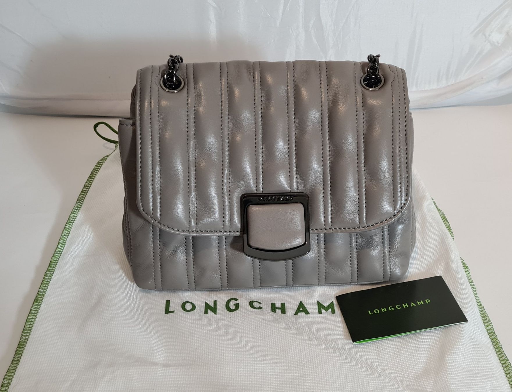 Longchamp Borse da donna: Longchamp BRIOCHE Umhängetasche S - GrauLeder – Nuovo (secondo la descrizione) da Gattikon venduto da lavric_d
