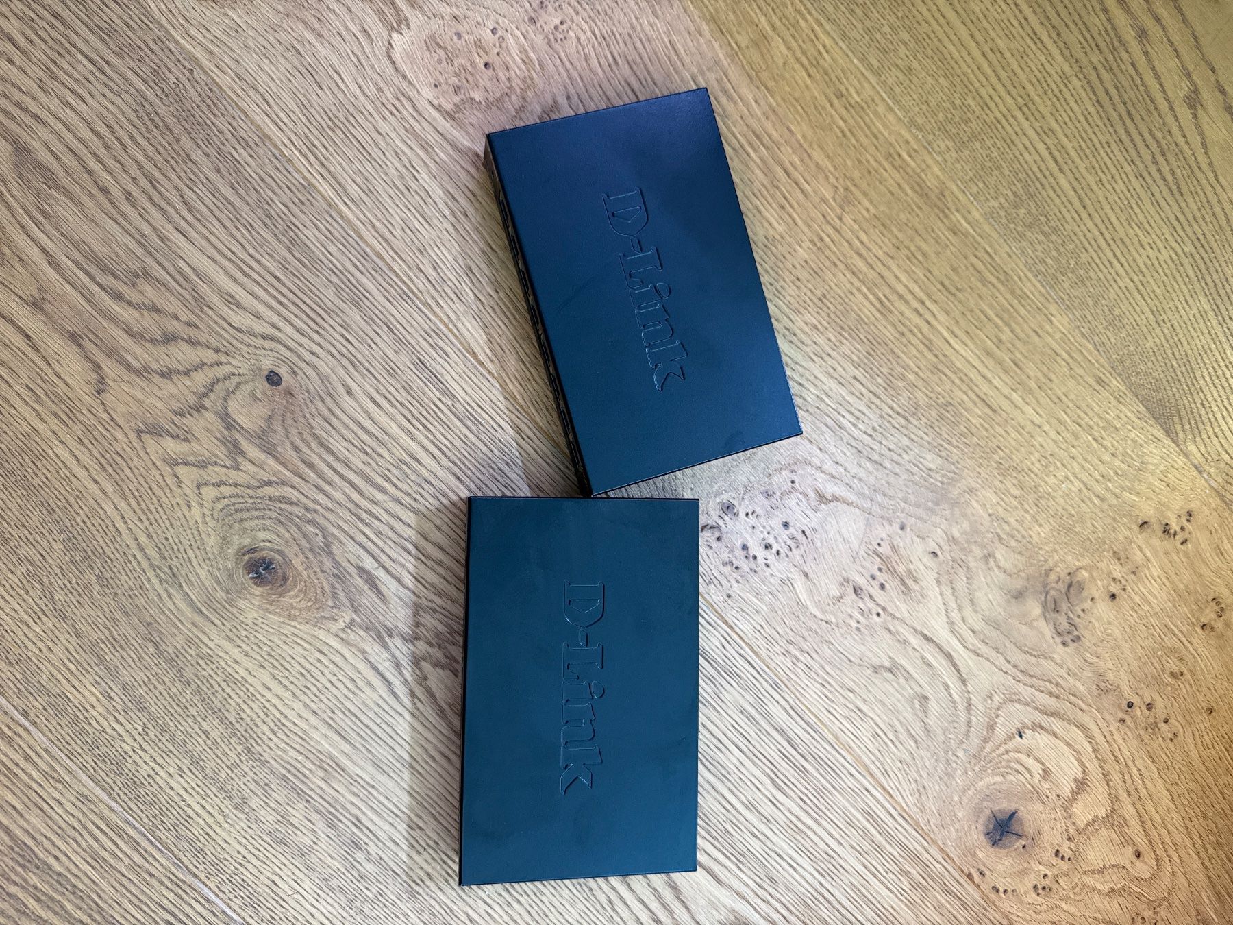 Dlink Hub & Switch: D-Link DGS-108 8-Port Gigabit Switch – Usato da Sursee venduto da AKE_Schmidi