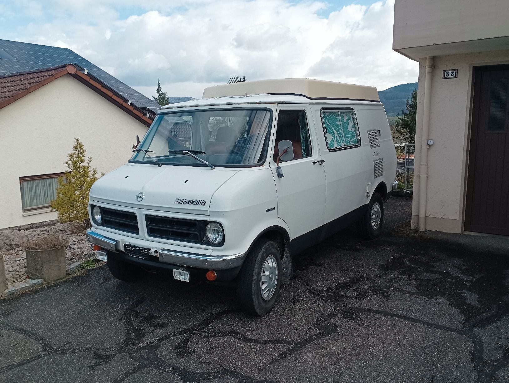 Bedford Veicoli da campeggio: Opel Bedford Blitz Camper Oldtimer – Usato da Büsserach venduto da nath6666