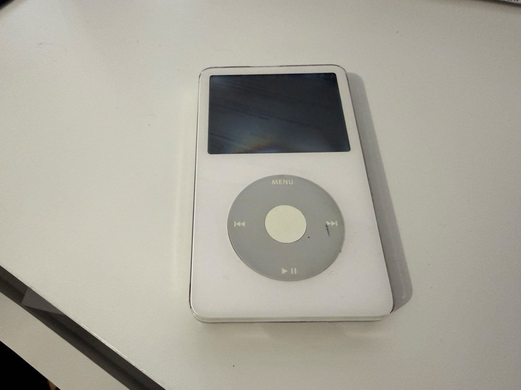 Apple Lettore multimediale portatile: iPod Classic 30 GB (5./5.5. Generation) – Usato da Andelfingen venduto da maisens