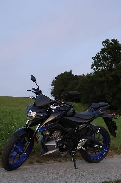 Strasse: Suzuki GSX-S 125 – Gebraucht aus Riaz von loa_lz8t 4