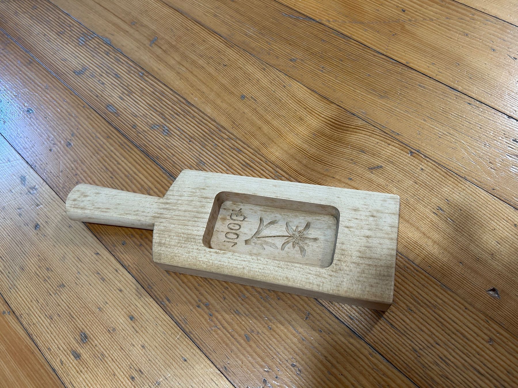 Articoli in legno: Buttermödeli – Usato da Aarau venduto da Tanichtis01