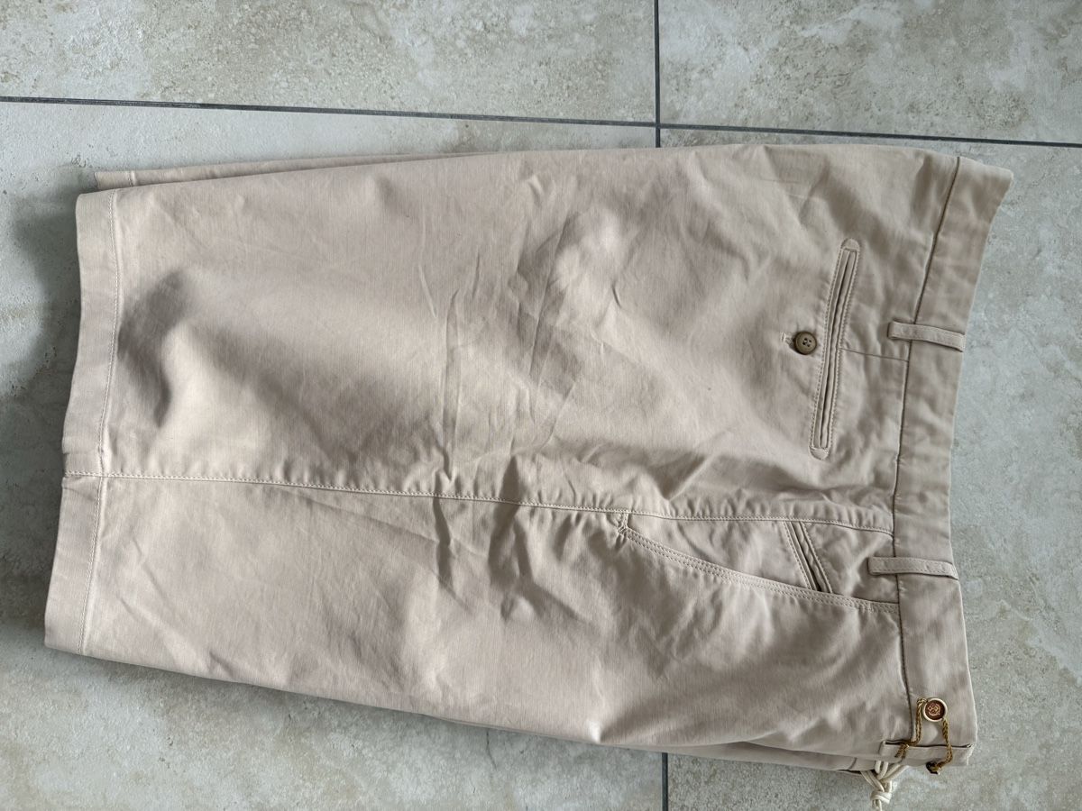 Loro Piana Hosen: Bermuda – Neu und originalverpackt aus Fully von Rikikaka 4