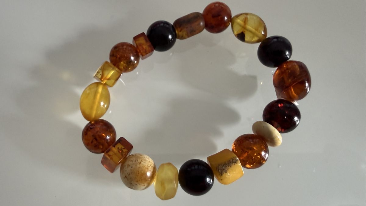 Bracciali & Braccialetti: Buntes Bernsteinarmband – Nuovo e nell'imballaggio originale da Ebikon venduto da Leonidas2 5