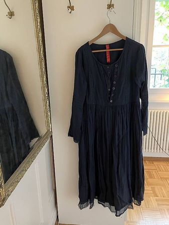 Schönes Kleid von Ewa I Walla