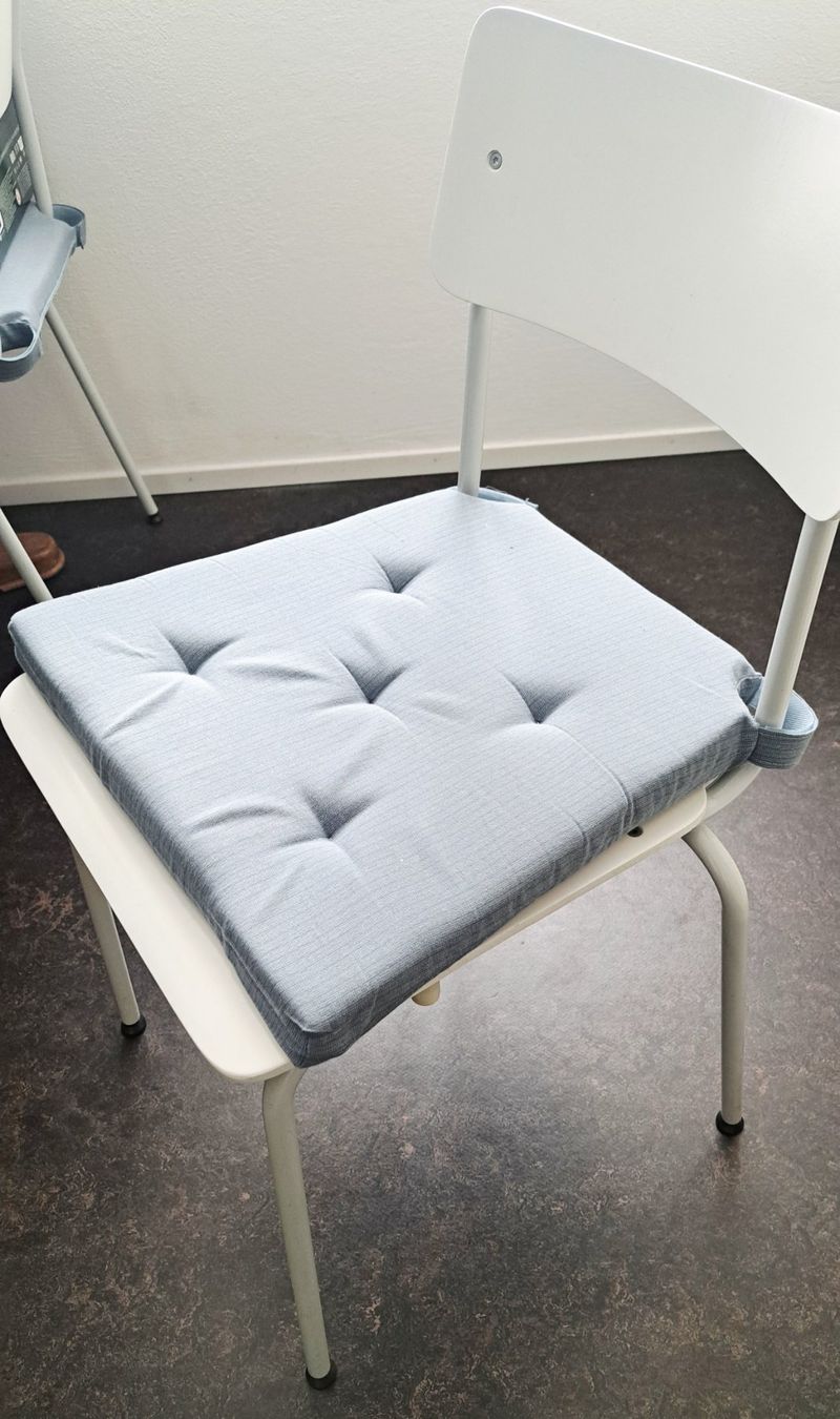 Micasa Chaises: Küchenstuhl weiss – D'occasion à Grüningen par awe_z5bx