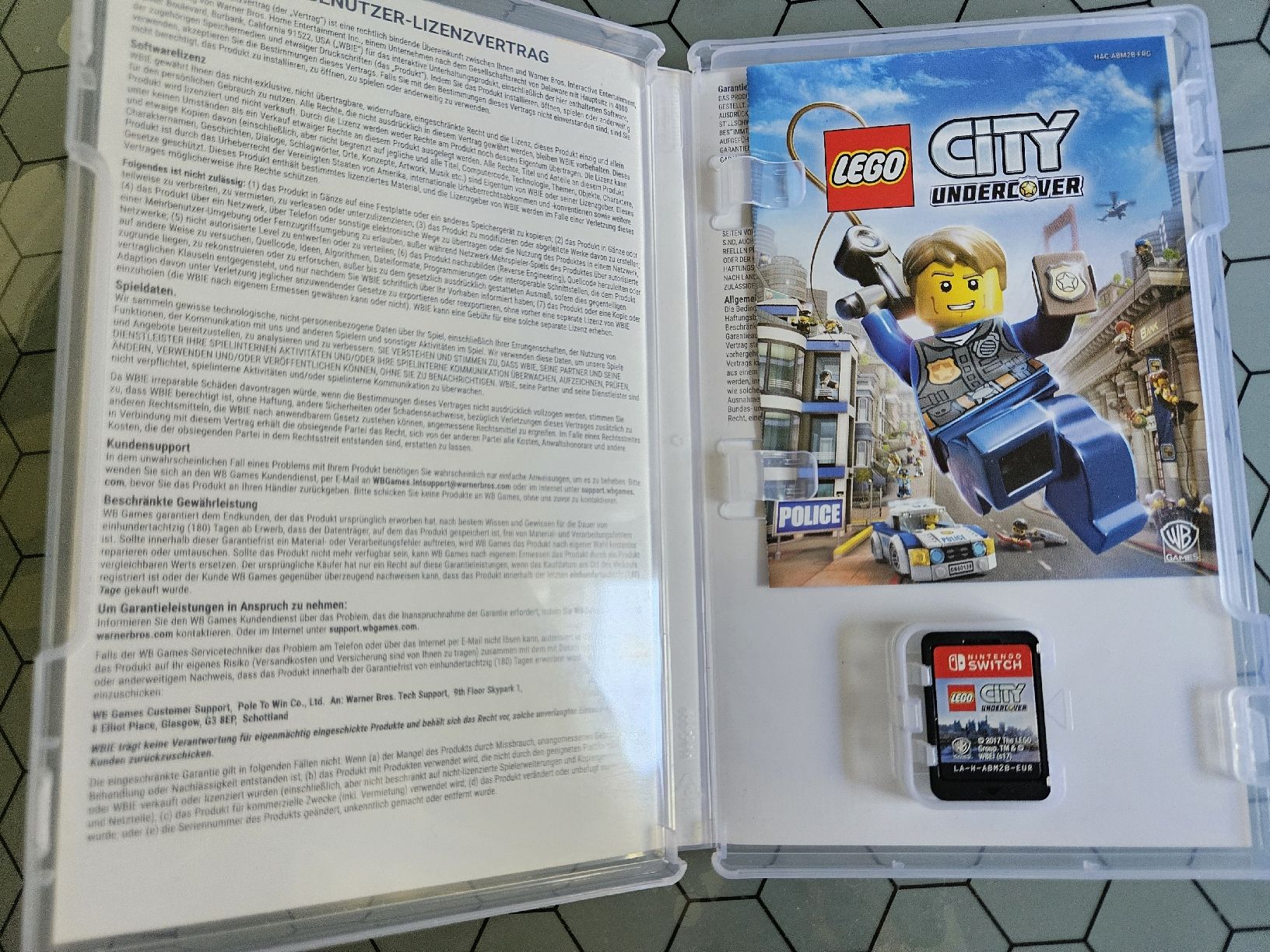 Nintendo Giochi: Lego City Undercover Switch  – Usato da Genève venduto da Pedro67 1