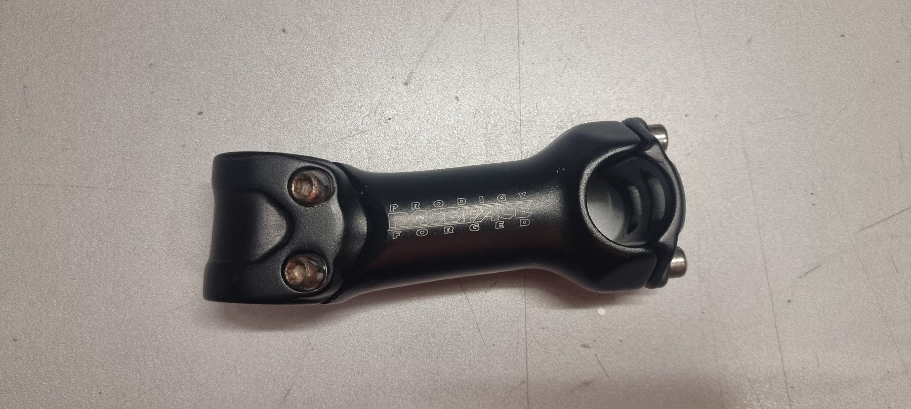 Race Face Ersatzteile: Race Face Forged Vorbau - Versand möglich – Gebraucht aus Seon von Stibinio